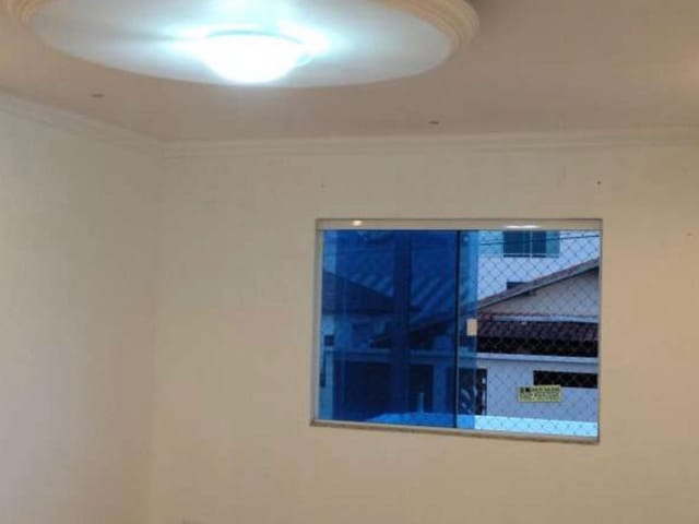 Casa com 200m² 3 quartos e 1 banheiro, à venda, no bairro Nova Cidade em Macaé