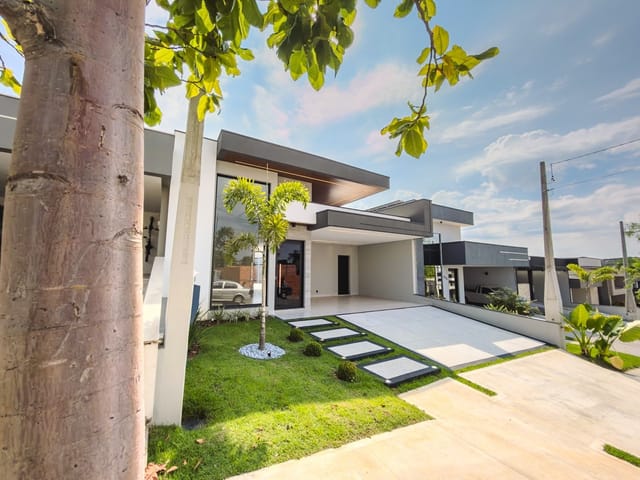 Casa com 300m² 3 quartos e 5 banheiros, à venda, no bairro Colinas de Indaiatuba em Indaiatuba