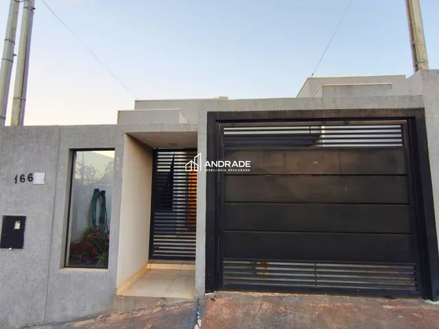 Casa com 150m² 3 quartos e 2 banheiros, à venda, no bairro Jardim Primavera em Apucarana