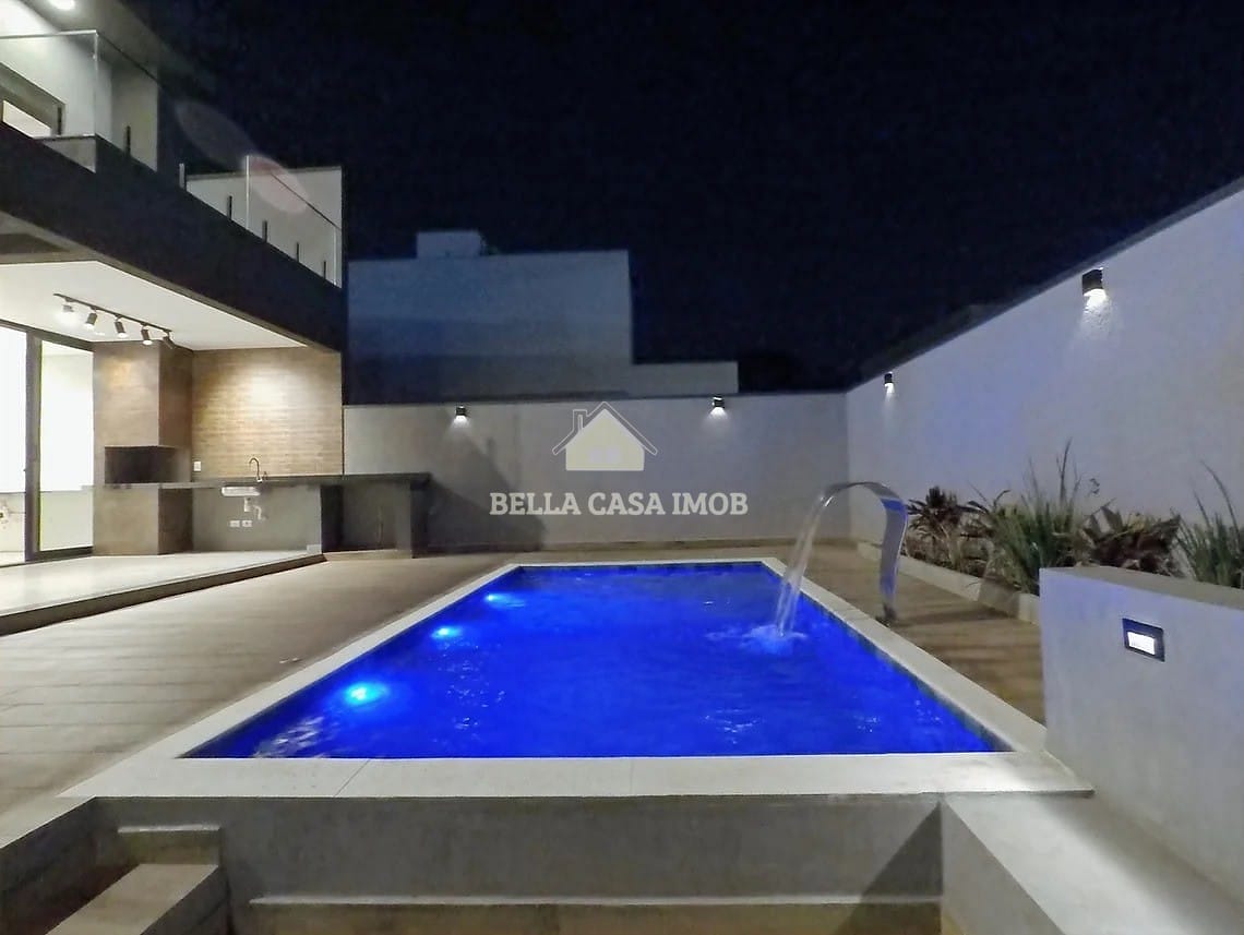 Casa à venda com 3 quartos, 180m² - Foto 14