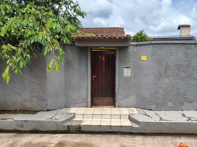 Casa 4 quartos e 3 banheiros, à venda, no bairro Curió-Utinga em Belém
