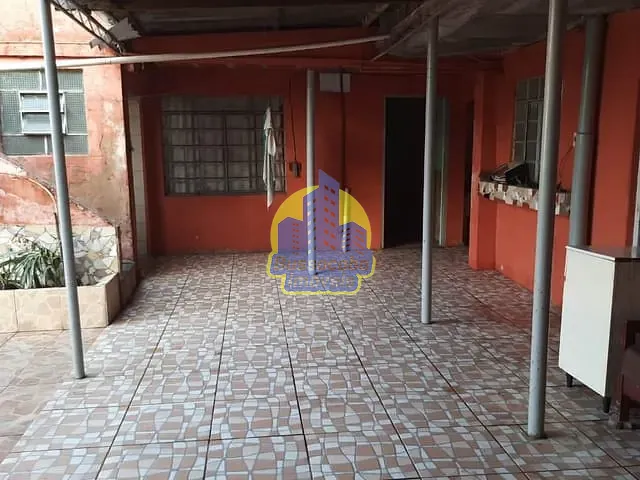 Casa com 250m² 9 quartos e 3 banheiros, à venda, no bairro Jardim D Abril em Osasco