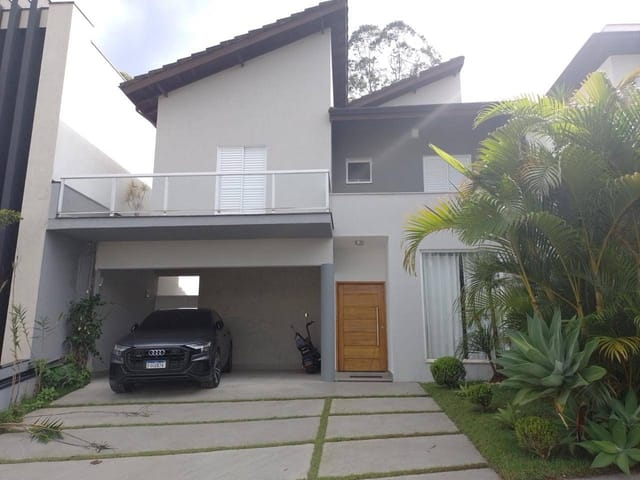 Casa com 250m² 3 quartos e 3 banheiros, à venda, no bairro Mogi Moderno em Mogi das Cruzes