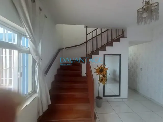 Casa com 243m² 3 quartos e 3 banheiros, à venda, no bairro Vila Anastácio em São Paulo