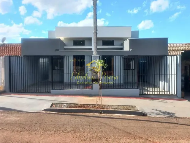 Casa com 125m² 2 quartos e 2 banheiros, à venda, no bairro Colinas em Londrina