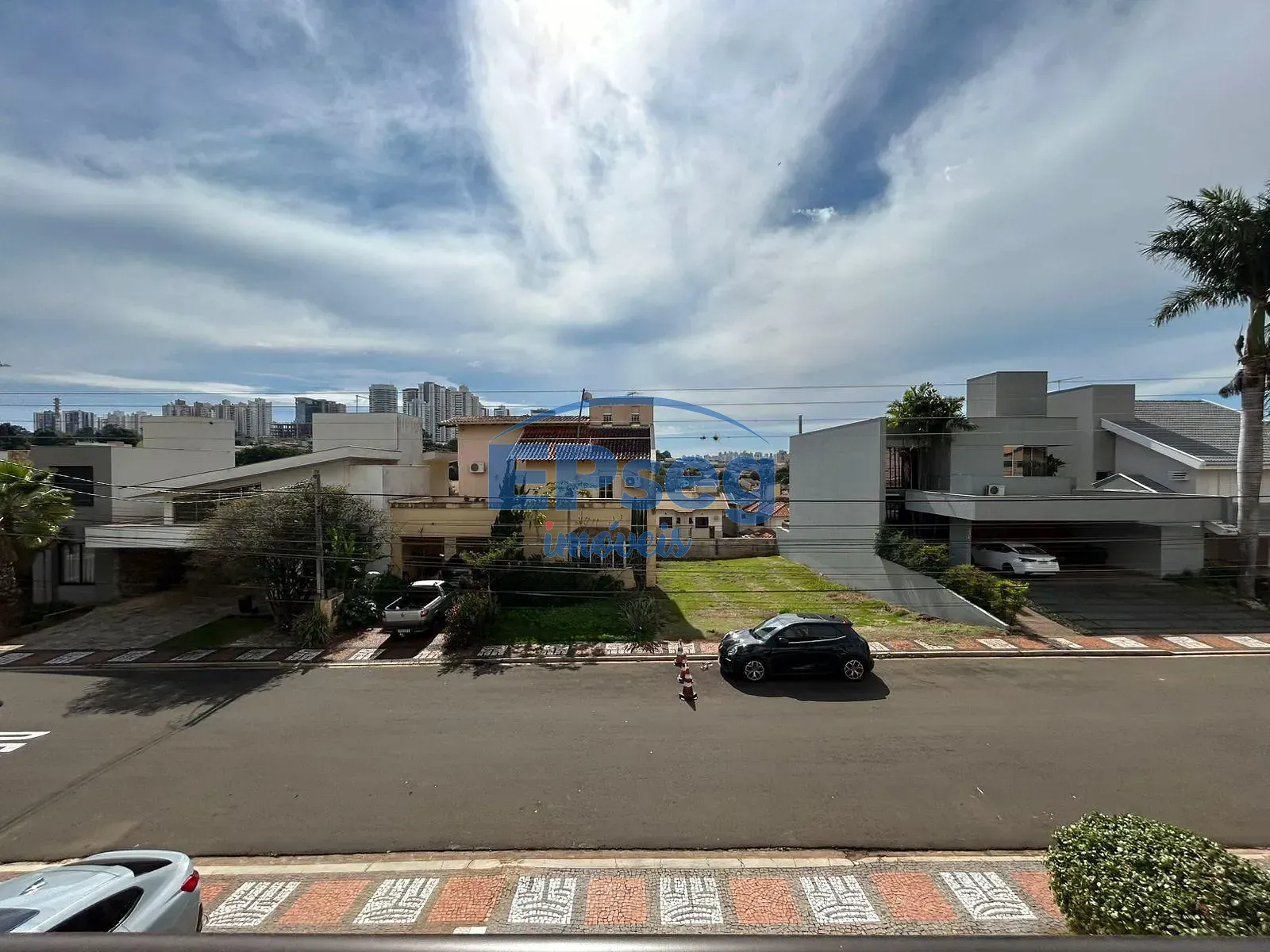 Casa, 4 quartos, 352 m² - Foto 57