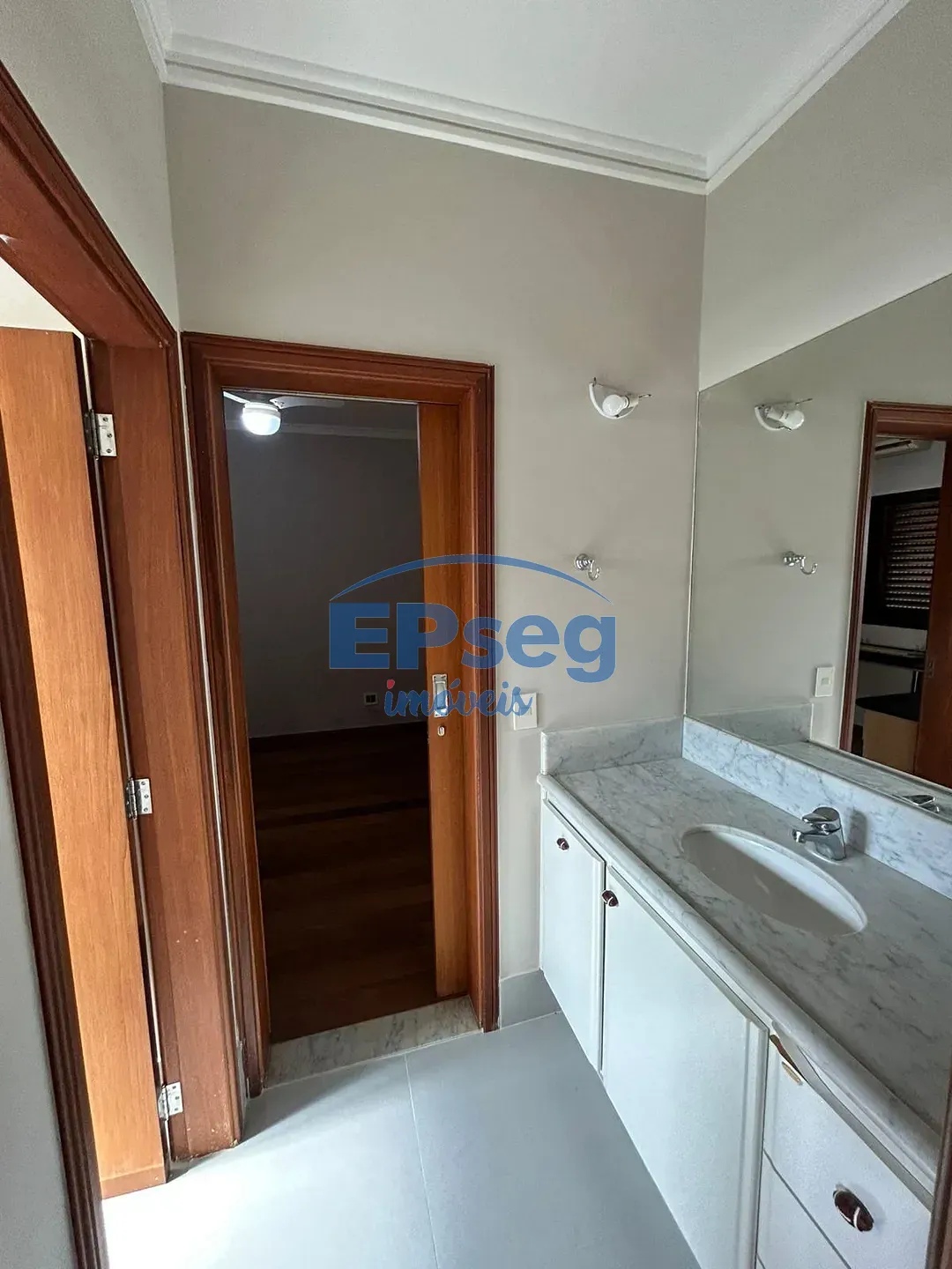 Casa, 4 quartos, 352 m² - Foto 26