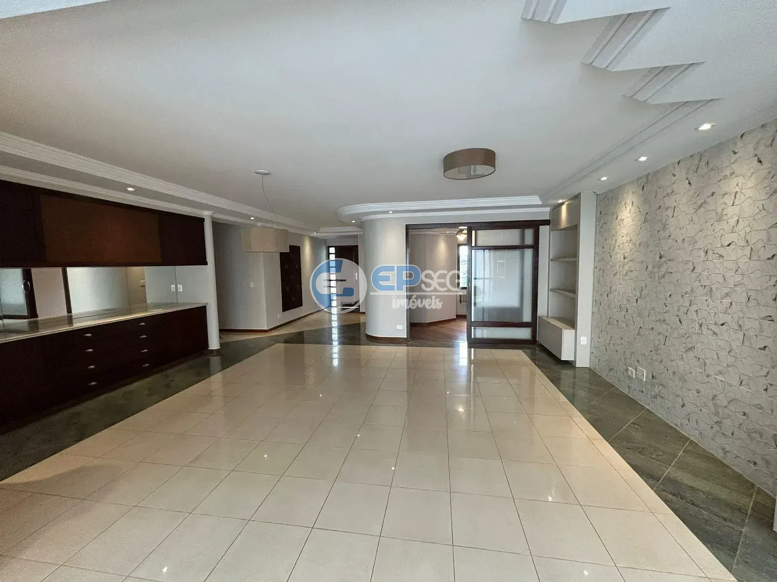Casa, 4 quartos, 352 m² - Foto 2