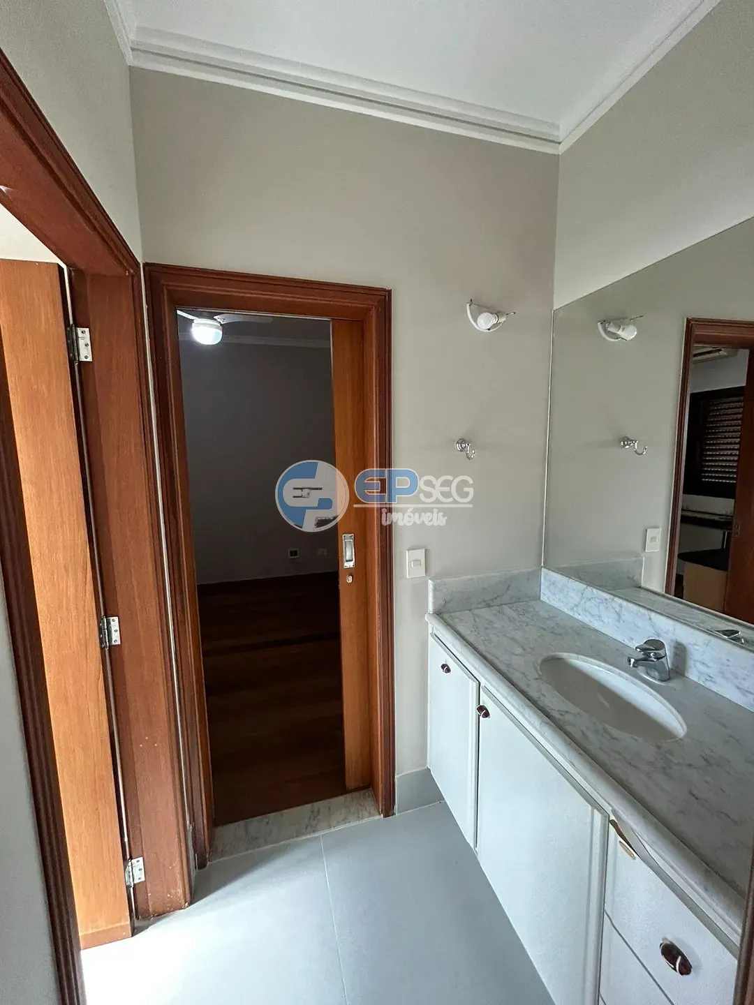 Casa, 4 quartos, 352 m² - Foto 26