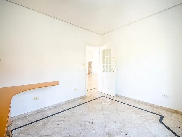 Casa com 1976m² 5 quartos e 6 banheiros, à venda, no bairro São Paulo II em Cotia