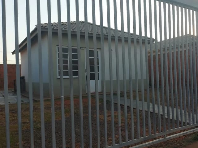 Casa com 200m² 2 quartos e 1 banheiro, à venda, no bairro Jardins Rio Preto em São José do Rio Preto