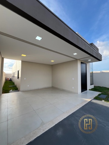 Casa com 253m² 3 quartos e 3 banheiros, à venda, no bairro Residencial Veneza em Nova Mutum