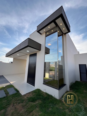 Casa com 253m² 3 quartos e 3 banheiros, à venda, no bairro Residencial Veneza em Nova Mutum