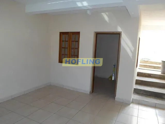 Casa com 125m², à venda, no bairro Jardim Centenário em Rio Claro