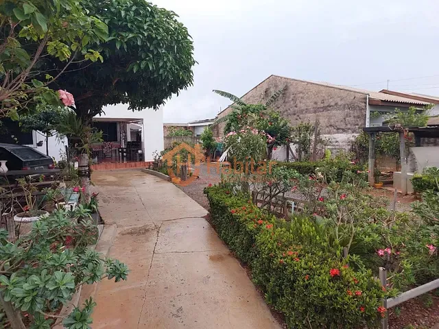Casa com 700m² 2 quartos e 1 banheiro, à venda, no bairro Centro Sul em Sorriso