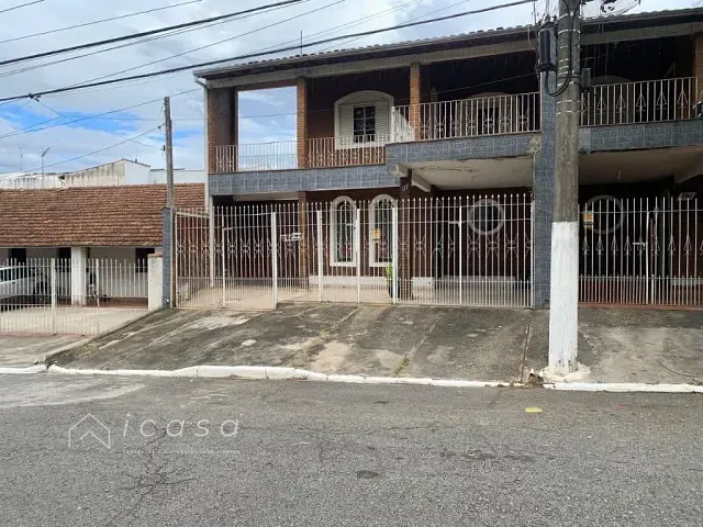 Casa com 125m² 3 quartos e 1 banheiro, à venda, no bairro Vila Bandeirantes em Caçapava