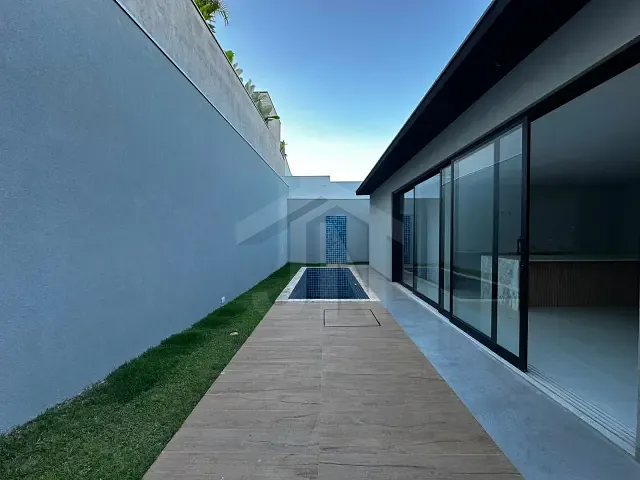 Casa 3 quartos e 5 banheiros, à venda, no bairro Residencial e Empresarial Alphaville em Ribeirão Preto