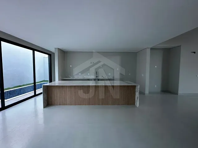 Casa 3 quartos e 5 banheiros, à venda, no bairro Residencial e Empresarial Alphaville em Ribeirão Preto