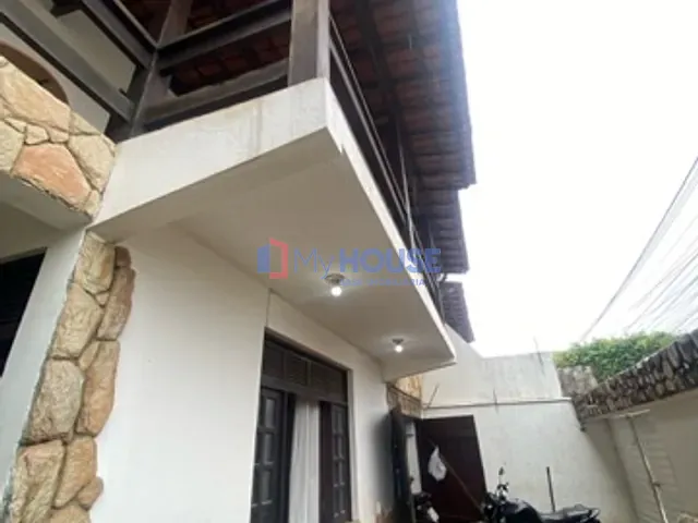 Casa com 330m² 4 quartos e 4 banheiros, à venda, no bairro Nelson Costa em Ilhéus