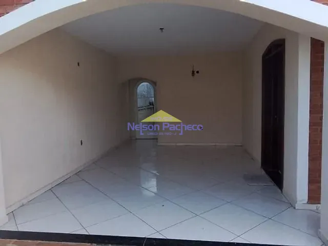 Casa com 268m² 3 quartos e 2 banheiros, à venda, no bairro Parque Residencial Santa Rita em Capivari