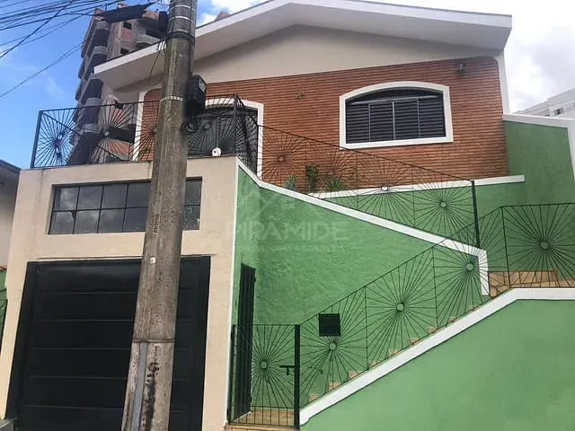Casa com 229m² 4 quartos e 1 banheiro, à venda, no bairro Boa Esperança em Poços de Caldas