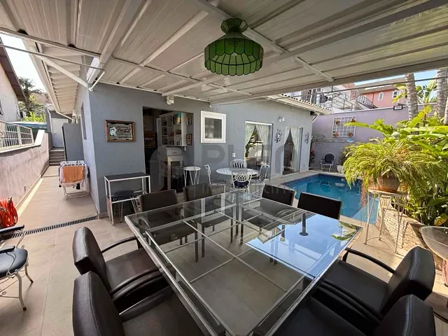 Casa 3 quartos e 4 banheiros, à venda, no bairro Alphaville em Avenida Yojiro Takaoka