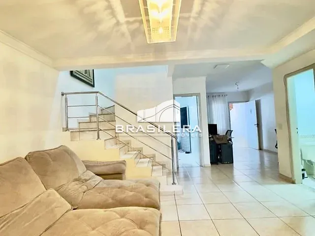 Casa 3 quartos e 2 banheiros, à venda, no bairro Jardim Atlântico em Goiânia