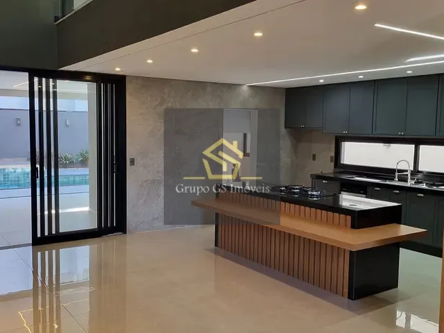 Casa com 302m² 3 quartos e 4 banheiros, à venda, no bairro Jardim São Marcos em Valinhos