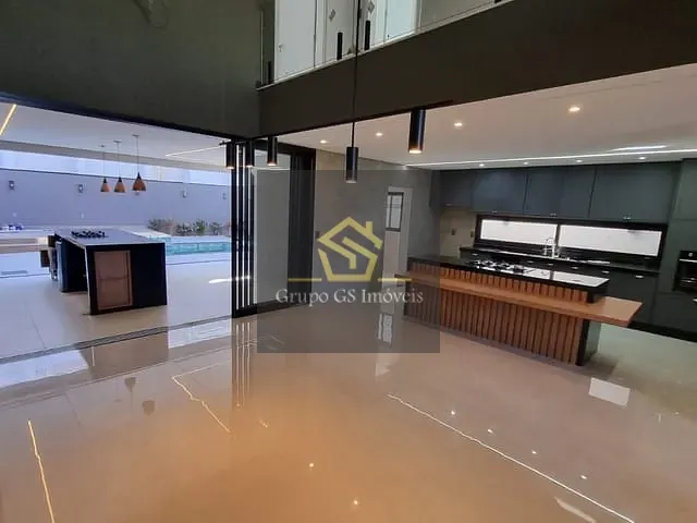 Casa com 302m² 3 quartos e 4 banheiros, à venda, no bairro Jardim São Marcos em Valinhos