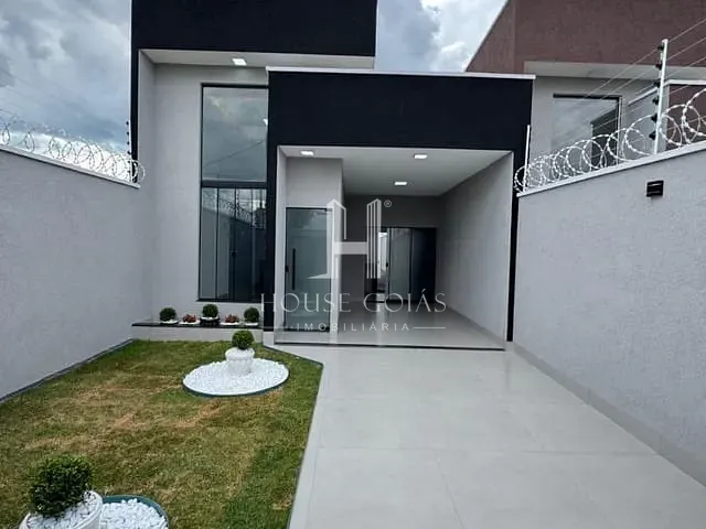 Casa com 180m² 2 quartos e 3 banheiros, à venda, no bairro Jardim Himalaia em Aparecida de Goiânia