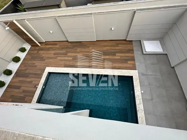 Casa com 360m² 4 quartos e 4 banheiros, à venda, no bairro Residencial Villaggio III em Bauru