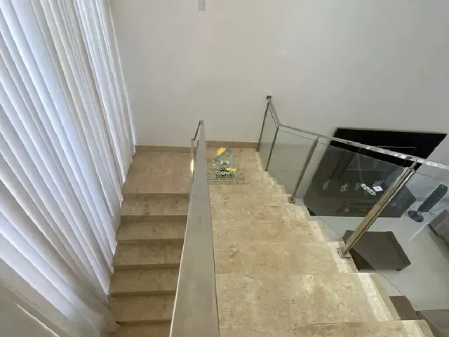 Casa com 522m² 5 quartos e 5 banheiros, à venda, no bairro Portal Do Sol Green - Rua Acesso A em Goiânia
