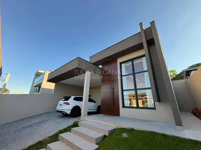 Casa com 234m² 3 quartos e 4 banheiros, à venda, no bairro Uberaba em Curitiba