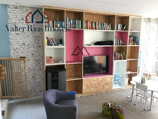 Casa com 233m² 4 quartos e 4 banheiros, à venda, no bairro Zona Sul em Ilhéus