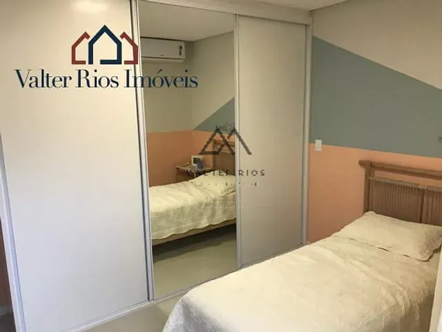 Casa com 233m² 4 quartos e 4 banheiros, à venda, no bairro Zona Sul em Ilhéus