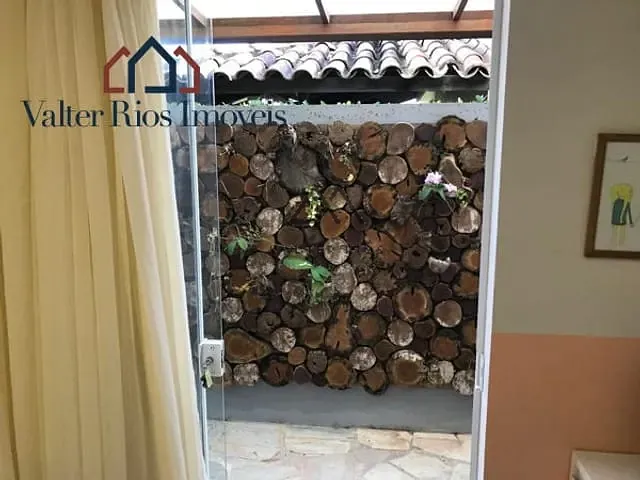 Casa com 233m² 4 quartos e 4 banheiros, à venda, no bairro Zona Sul em Ilhéus