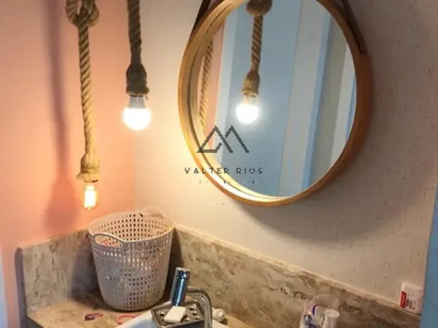 Casa com 233m² 4 quartos e 4 banheiros, à venda, no bairro Zona Sul em Ilhéus