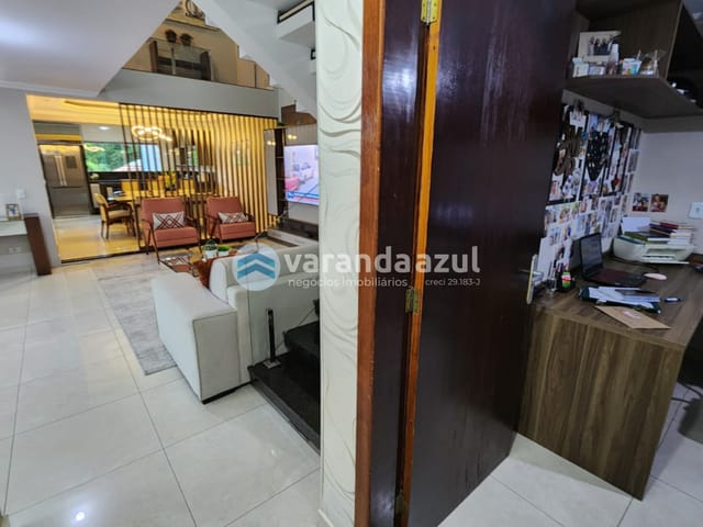 Casa com 300m² 3 quartos e 3 banheiros, à venda, no bairro Parque Residencial Itapeti em Mogi das Cruzes