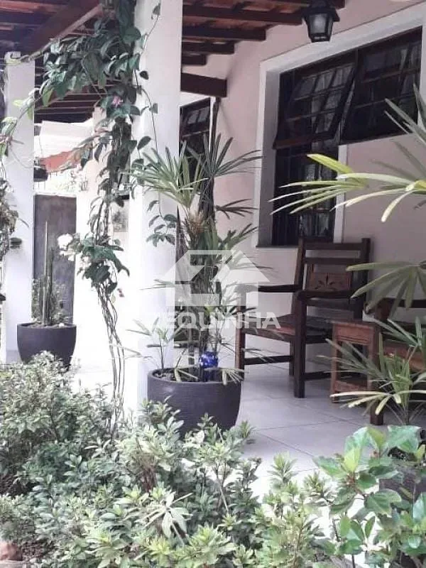 Casa, 3 quartos, 239 m² - Foto 3