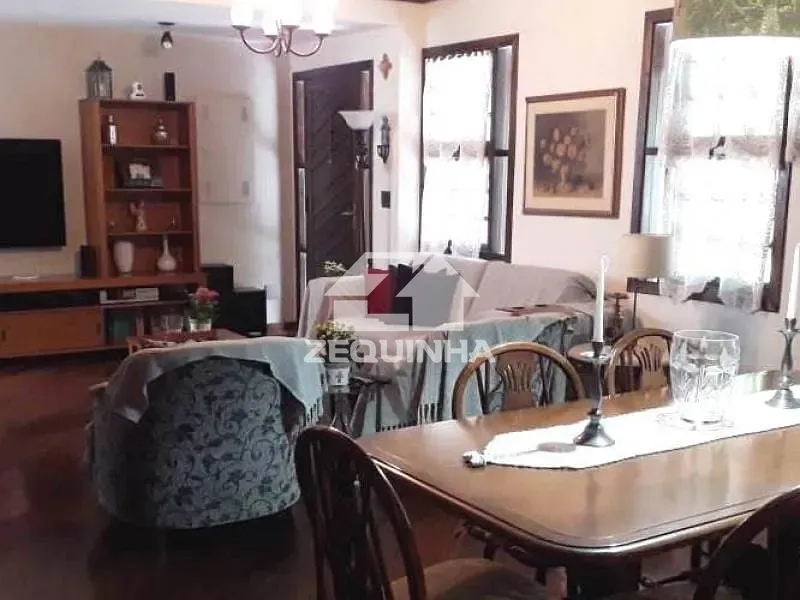 Casa, 3 quartos, 239 m² - Foto 17