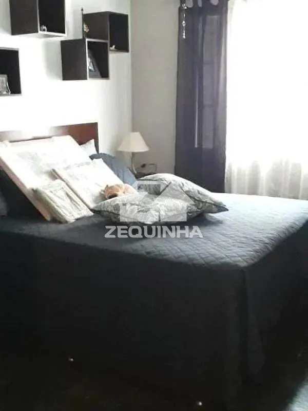 Casa, 3 quartos, 239 m² - Foto 2