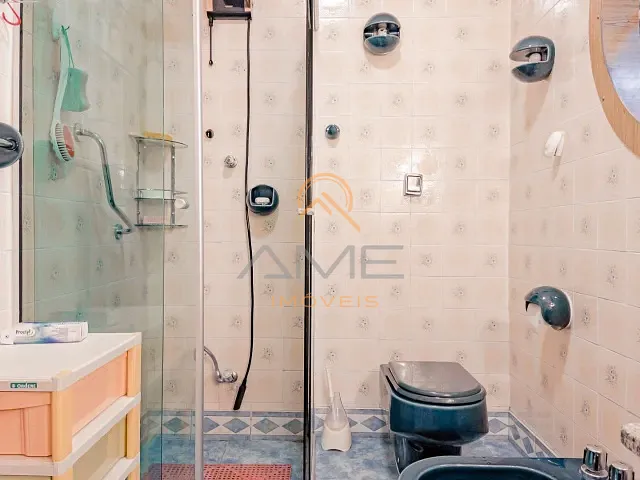 Casa 3 quartos e 3 banheiros, à venda, no bairro Centro em Pelotas