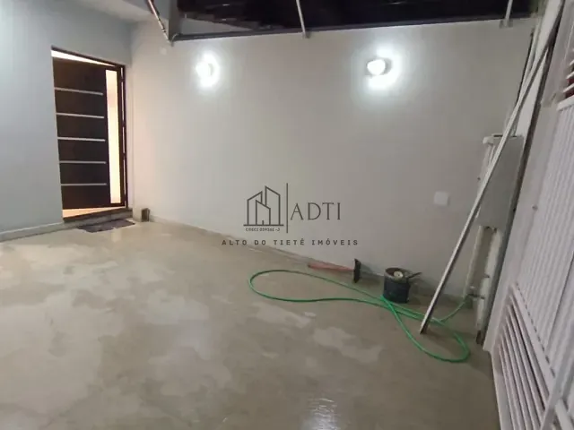 Casa 2 quartos e 2 banheiros, à venda, no bairro Jardim Cambuci em Mogi das Cruzes