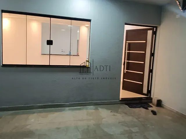 Casa 2 quartos e 2 banheiros, à venda, no bairro Jardim Cambuci em Mogi das Cruzes
