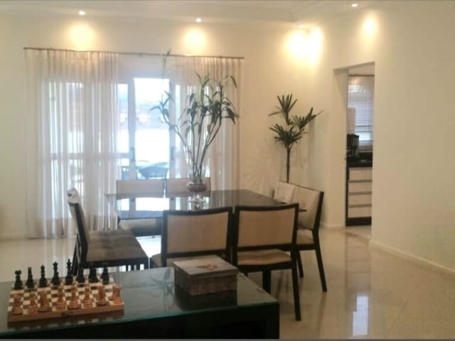 Casa com 360m² 3 quartos e 5 banheiros, à venda, no bairro Residencial Duas Marias em Indaiatuba