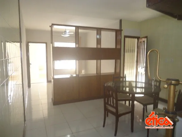 Casa 2 quartos e 1 banheiro, para alugar, no bairro SACRAMENTA em Belém