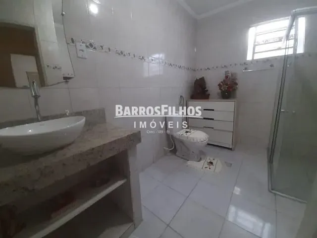 Casa com 228m² 3 quartos e 2 banheiros, à venda, no bairro São Conrado em Aracaju