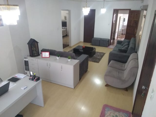 Casa com 246m² 3 quartos e 3 banheiros, à venda, no bairro Chapada em Ponta Grossa