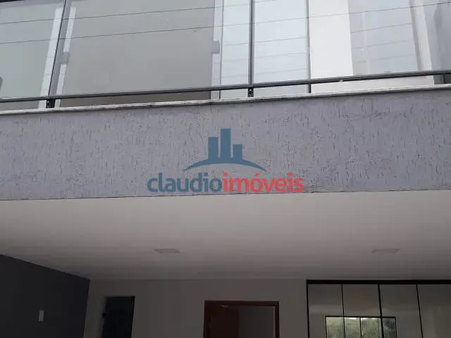 Casa 2 quartos e 1 banheiro, à venda, no bairro Jardim Belvedere em Volta Redonda