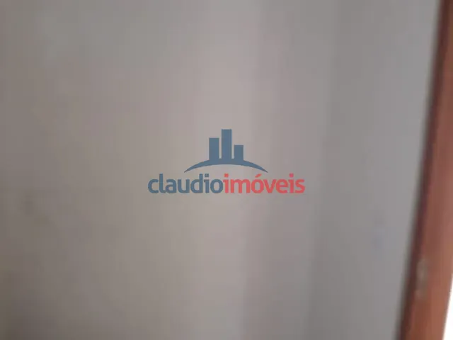 Casa 2 quartos e 1 banheiro, à venda, no bairro Jardim Belvedere em Volta Redonda